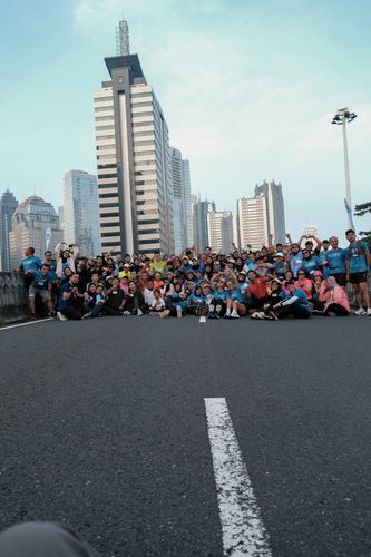 Race photo from NU SKIN RUNNING CLUB