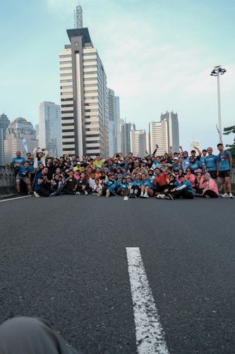 Race photo from NU SKIN RUNNING CLUB