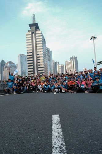 Race photo from NU SKIN RUNNING CLUB
