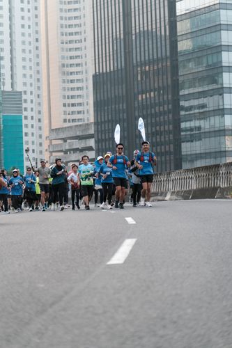 Race photo from NU SKIN RUNNING CLUB