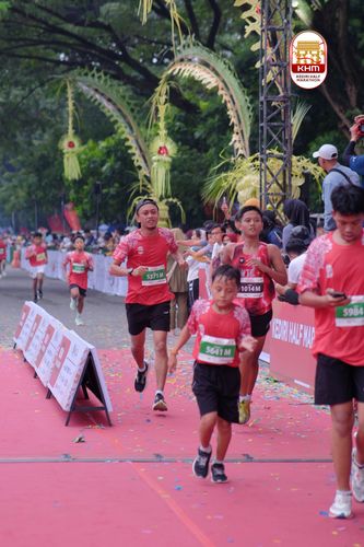 Race photo from Kediri Half Marathon 2025