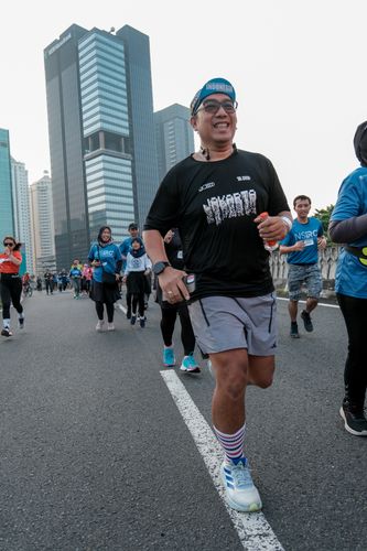 Race photo from NU SKIN RUNNING CLUB