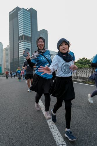 Race photo from NU SKIN RUNNING CLUB