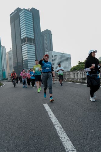 Race photo from NU SKIN RUNNING CLUB