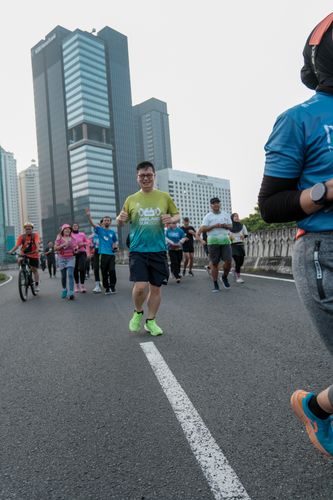 Race photo from NU SKIN RUNNING CLUB