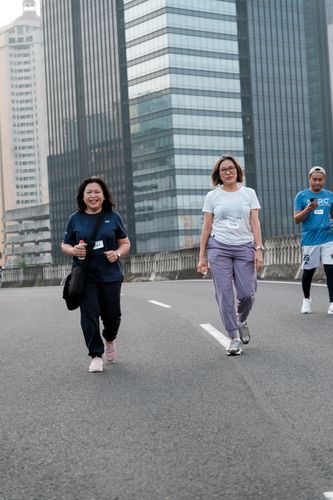 Race photo from NU SKIN RUNNING CLUB