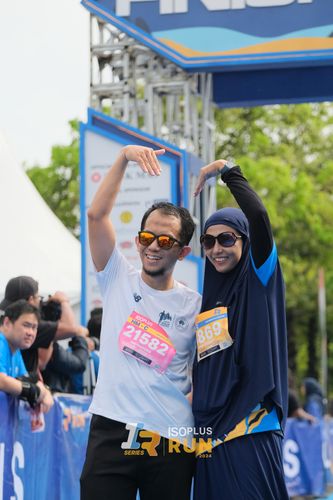 Race photo from Isoplus Run 2024 Surabaya