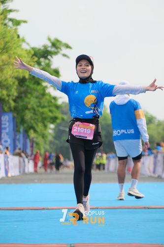 Race photo from Isoplus Run 2024 Surabaya