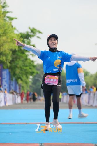 Race photo from Isoplus Run 2024 Surabaya