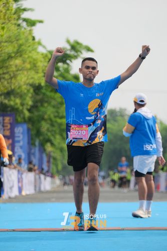 Race photo from Isoplus Run 2024 Surabaya