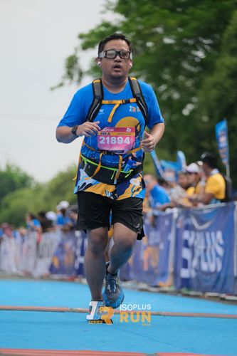 Race photo from Isoplus Run 2024 Surabaya