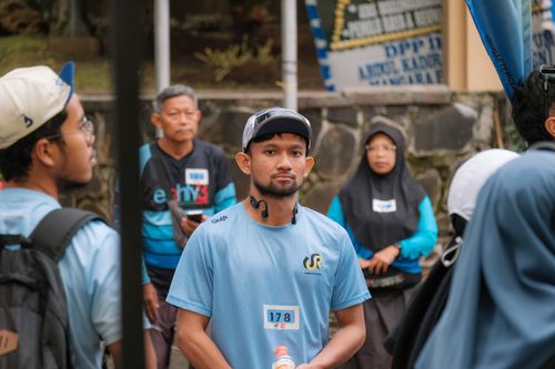 Race photo from Running 5 K
