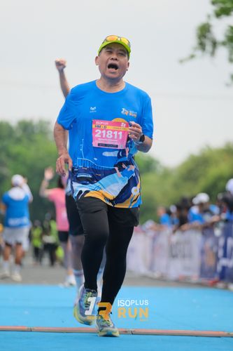 Race photo from Isoplus Run 2024 Surabaya