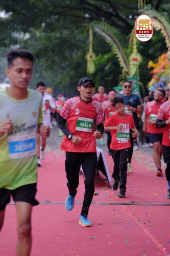 Race photo from Kediri Half Marathon 2025