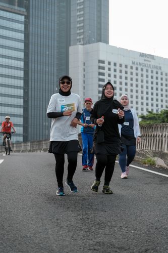 Race photo from NU SKIN RUNNING CLUB