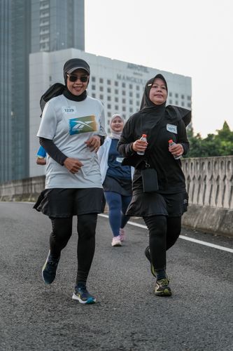 Race photo from NU SKIN RUNNING CLUB