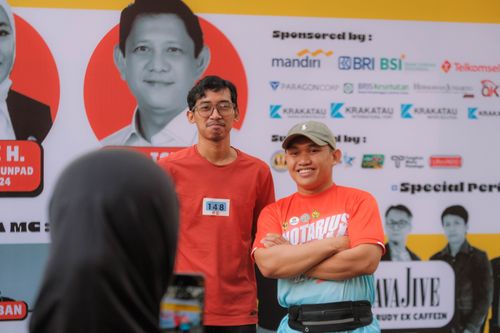 Race photo from Running 5 K
