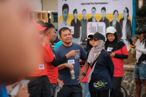 Race photo from Running 5 K