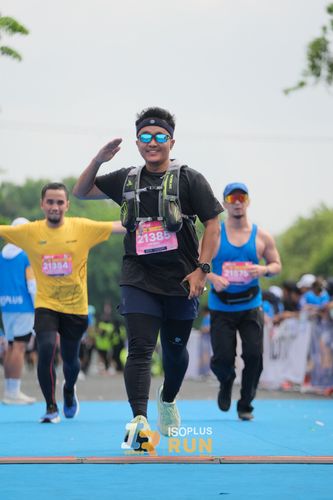 Race photo from Isoplus Run 2024 Surabaya