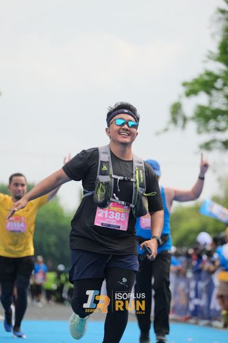 Race photo from Isoplus Run 2024 Surabaya