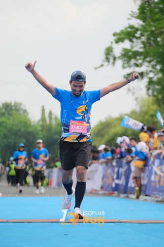 Race photo from Isoplus Run 2024 Surabaya