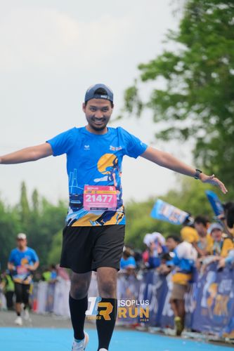 Race photo from Isoplus Run 2024 Surabaya