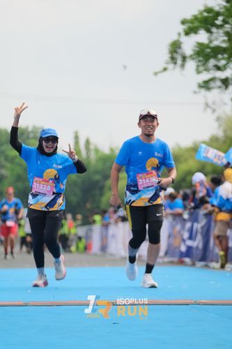 Race photo from Isoplus Run 2024 Surabaya