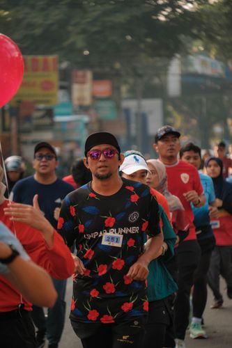 Race photo from Running 5 K