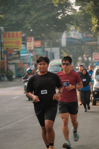 Race photo from Running 5 K