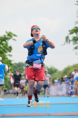 Race photo from Isoplus Run 2024 Surabaya
