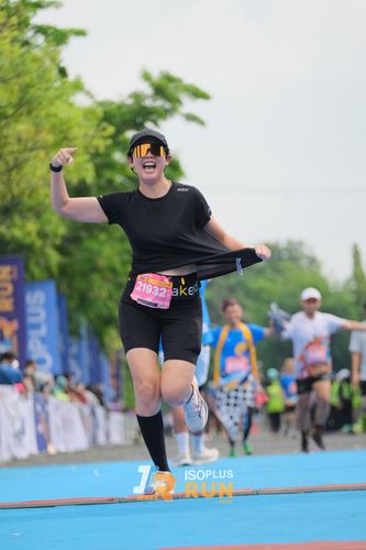 Race photo from Isoplus Run 2024 Surabaya