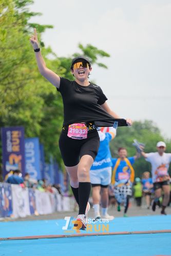 Race photo from Isoplus Run 2024 Surabaya