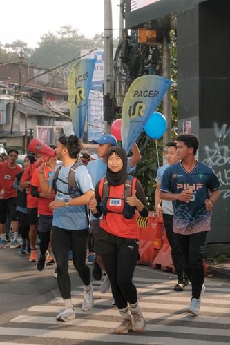 Race photo from Running 5 K