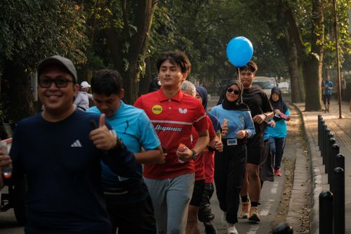 Race photo from Running 5 K
