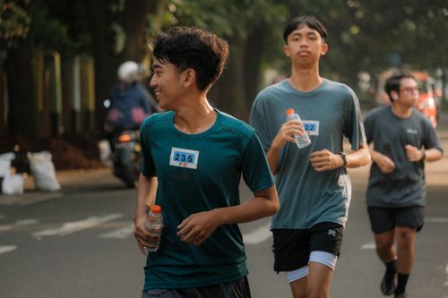 Race photo from Running 5 K