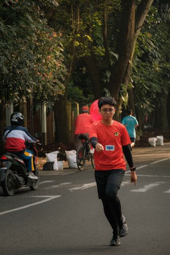 Race photo from Running 5 K