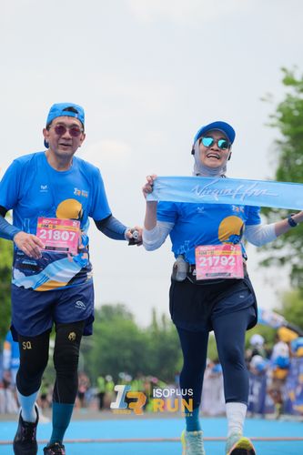 Race photo from Isoplus Run 2024 Surabaya