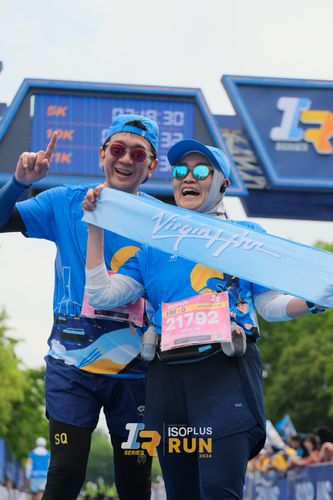 Race photo from Isoplus Run 2024 Surabaya