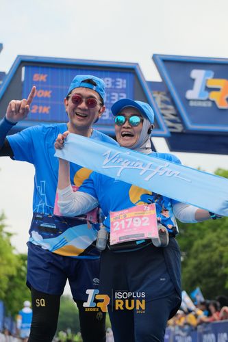 Race photo from Isoplus Run 2024 Surabaya