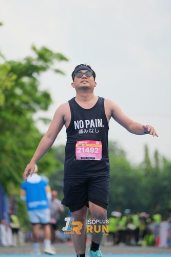 Race photo from Isoplus Run 2024 Surabaya