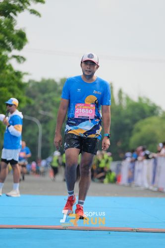 Race photo from Isoplus Run 2024 Surabaya