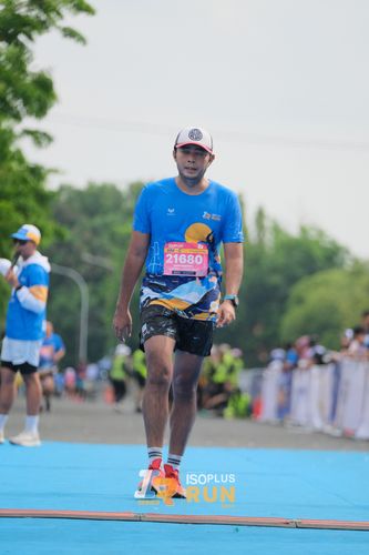 Race photo from Isoplus Run 2024 Surabaya