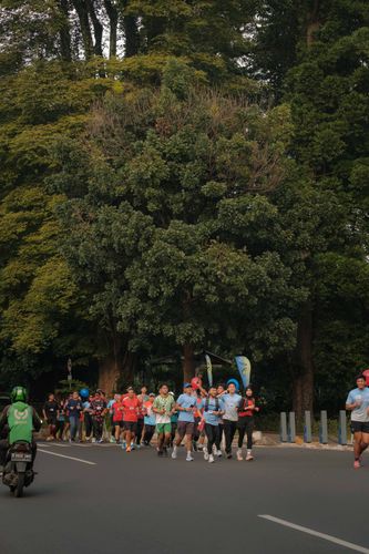 Race photo from Running 5 K