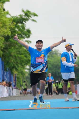 Race photo from Isoplus Run 2024 Surabaya