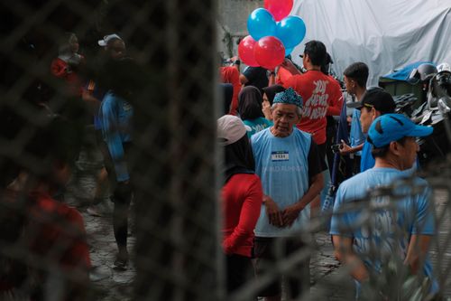 Race photo from Happy One Decade Unpad Runner