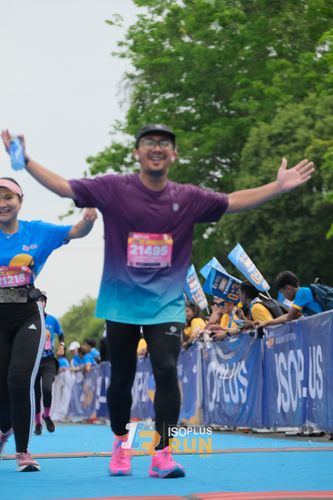 Race photo from Isoplus Run 2024 Surabaya