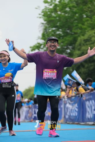 Race photo from Isoplus Run 2024 Surabaya