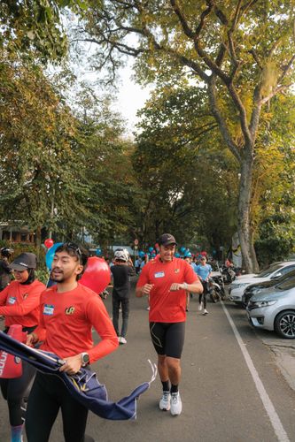 Race photo from Happy One Decade Unpad Runner