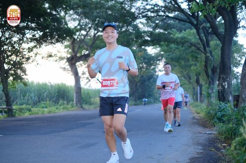 Race photo from Kediri Half Marathon 2024