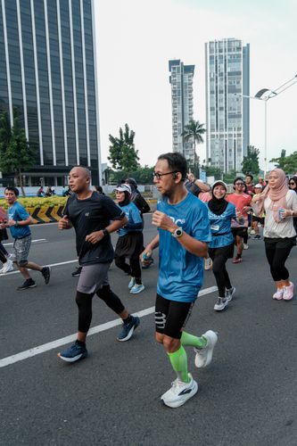Race photo from NU SKIN RUNNING CLUB